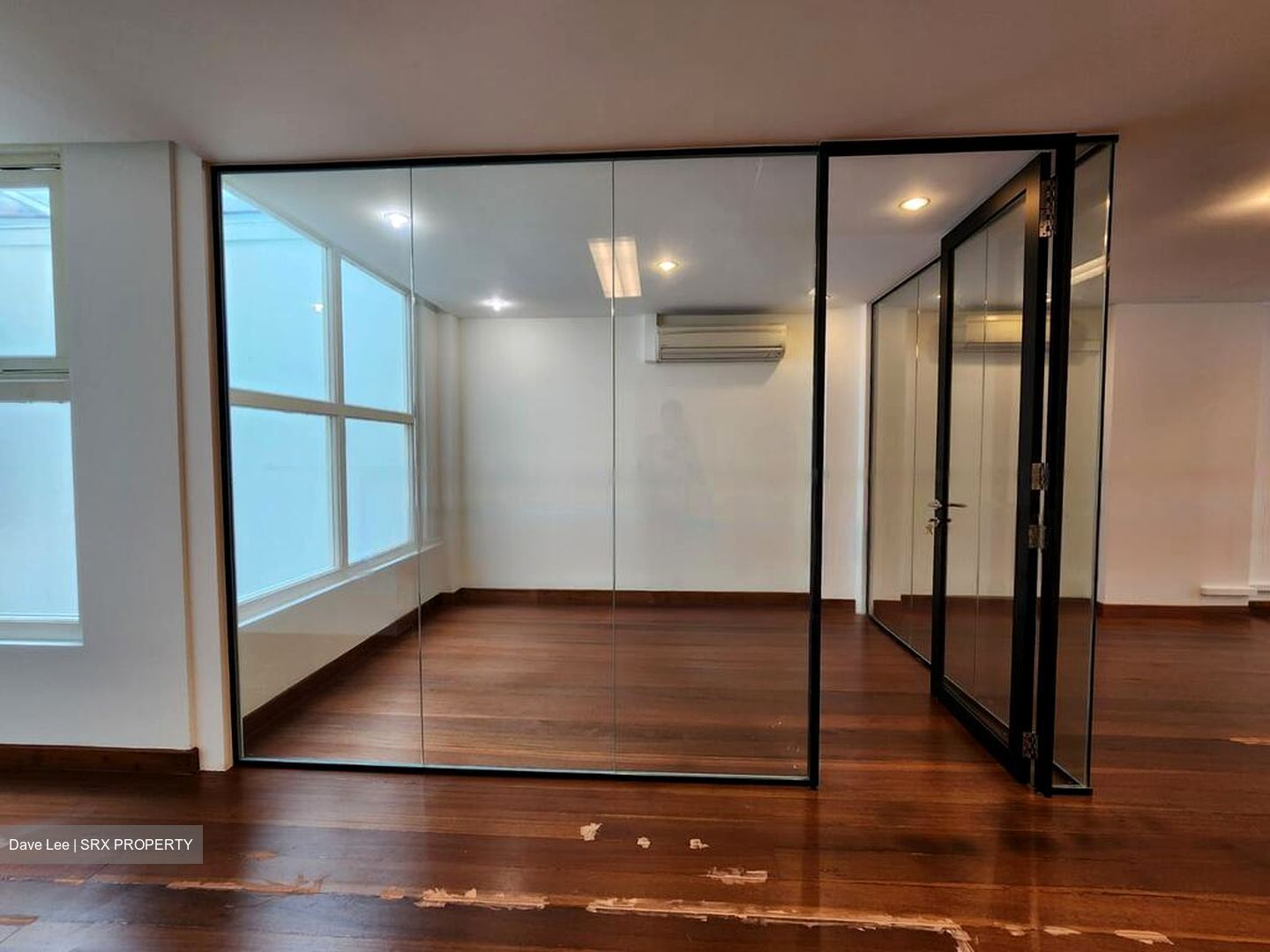 Tras Street (D2), Office #459839461